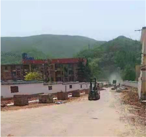 洛陽俊龍建材為新安縣鐵門鎮(zhèn)供應透水磚產品,正在施工中... ... 洛陽俊龍建材為新安縣鐵門鎮(zhèn)供應透水磚產品,正在施工中... ...